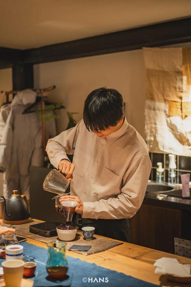 逛武汉新店躲进8间木屋取暖AG真人游戏第一品牌新年(图24)