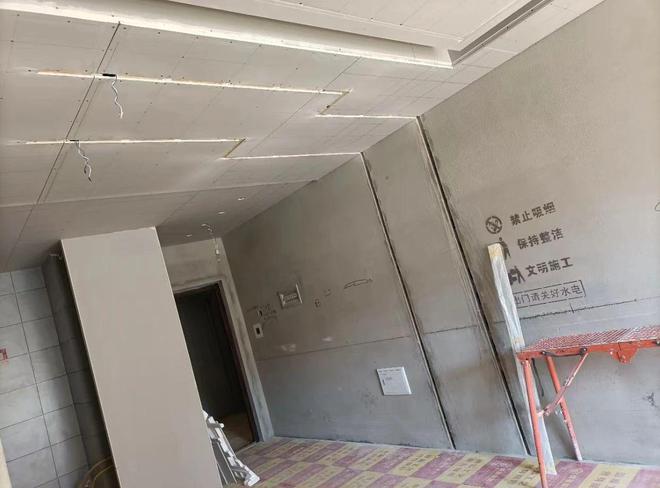 老实实坚持7不装不是差钱而是教训！AG真人平台再买一套房子客厅一定老(图3)